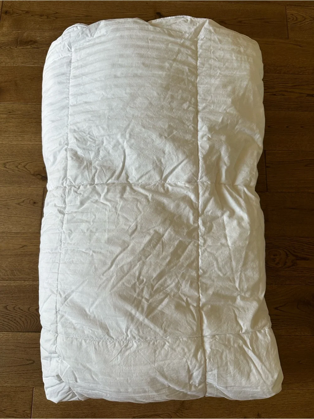 Pottery Barn White Twin Comforter